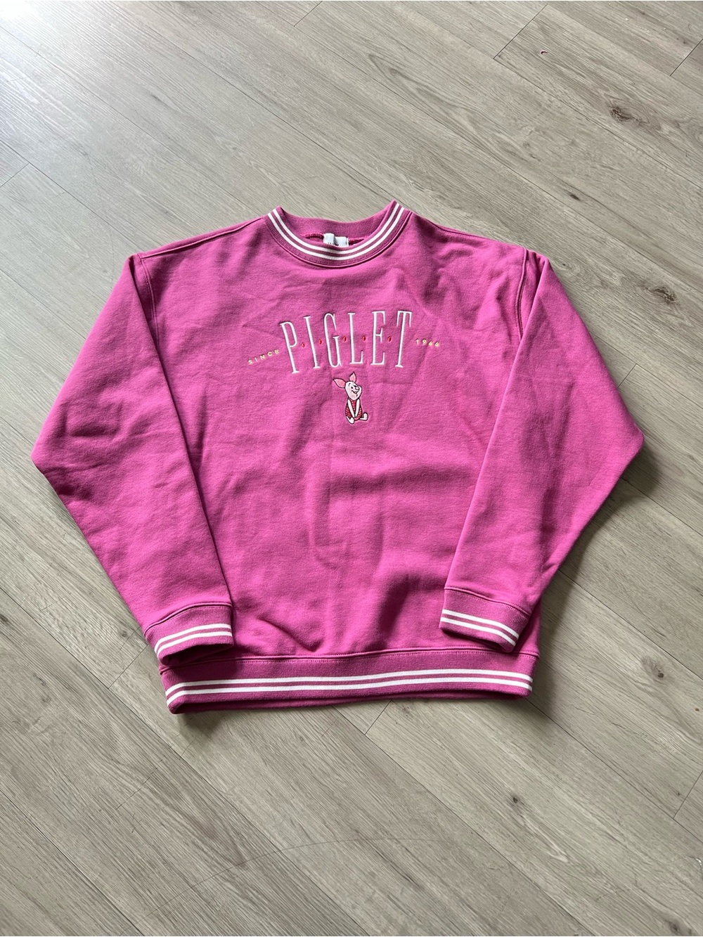 Disney Parks Winnie The Pooh Piglet Pink Pullover Sweatshirt Sz Small